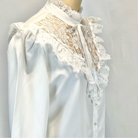VINTAGE lace ruffle fancy blouse button down Victorian high neck ribbon bow 80s - Picture 4 of 14